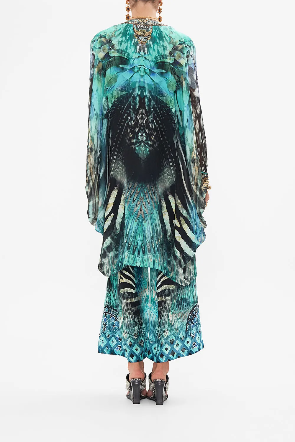 DRAMATIC SLEEVE COCOON LAYER AZURE ALLURE