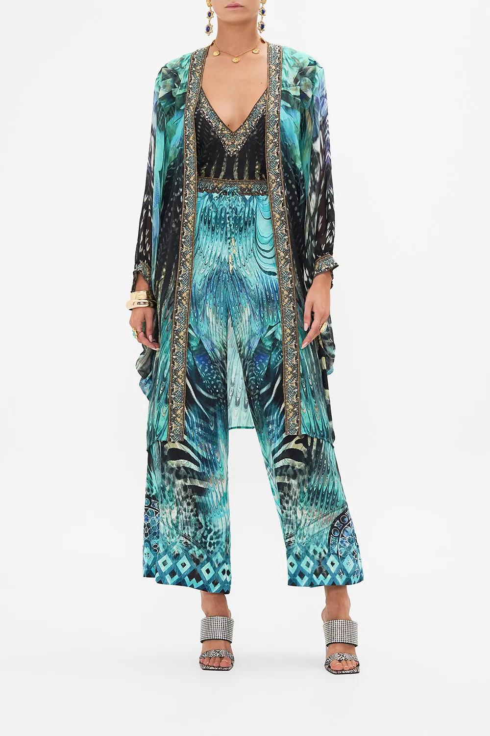 DRAMATIC SLEEVE COCOON LAYER AZURE ALLURE